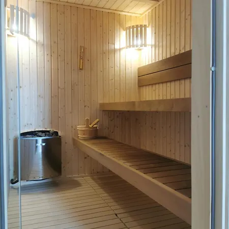 Bel Face A La * Fuengirola