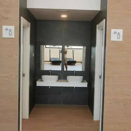 Apartment Bel Face A La