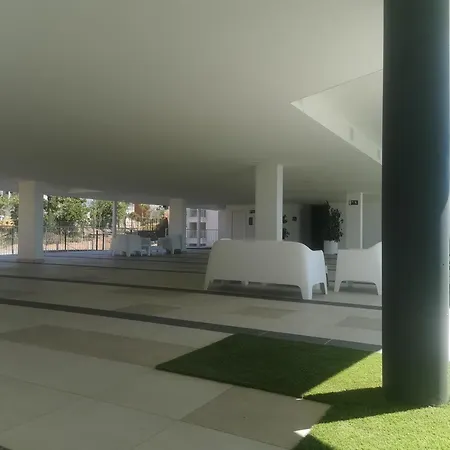 Apartment Bel Face A La